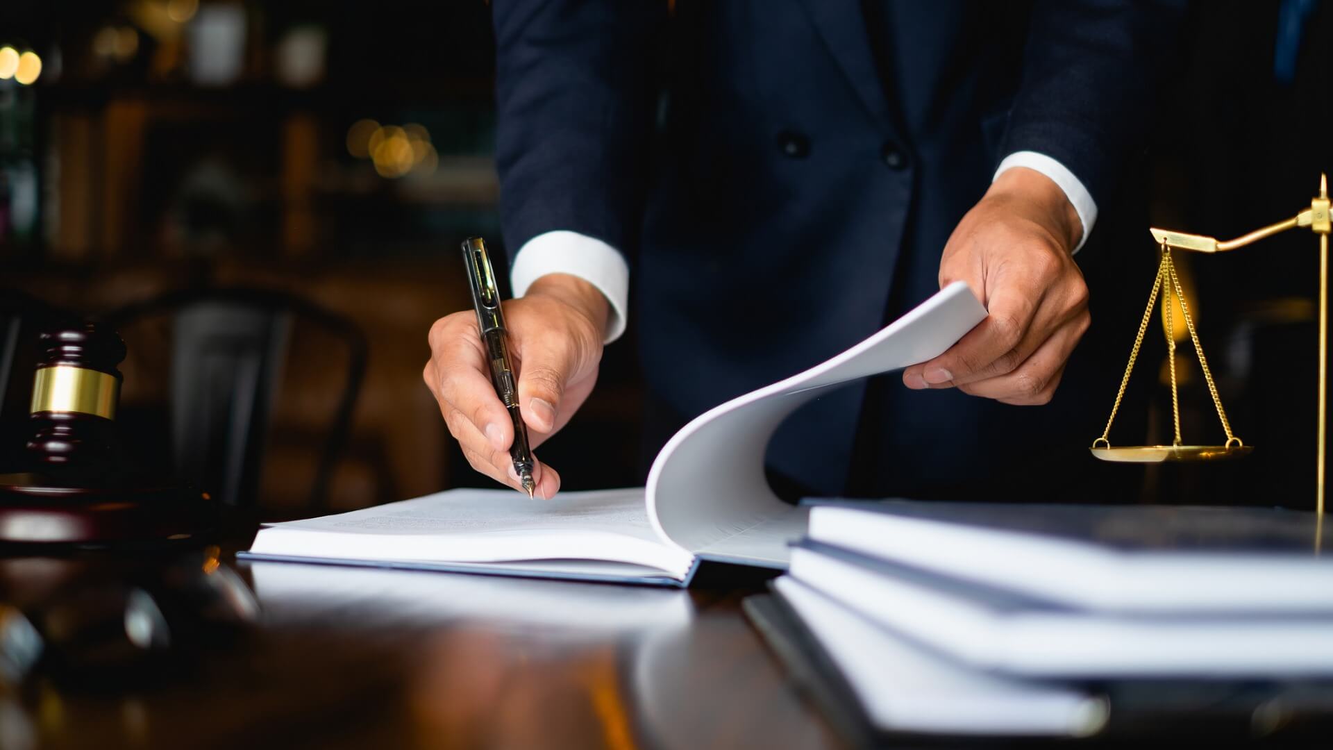 Abogado Empresarial en Chile: cuánto cuesta una asesoría legal